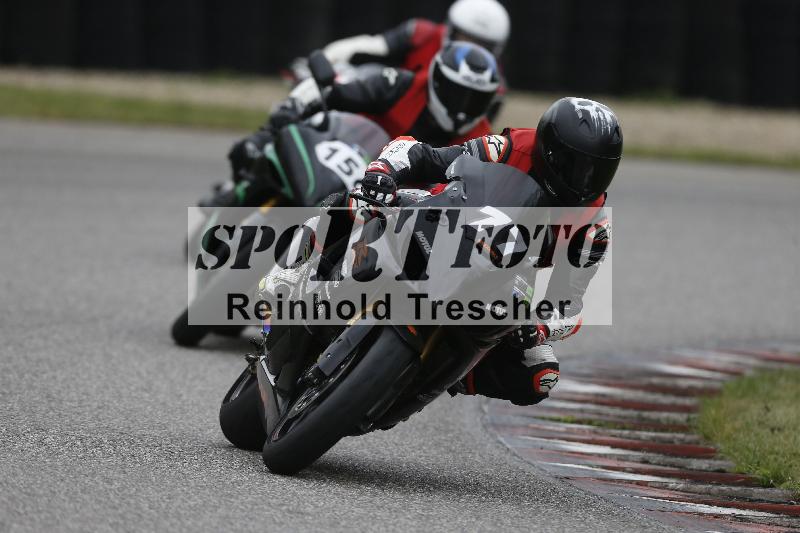 /Archiv-2025/06 18.04.2025 Speer Racing ADR/Instruktorentraining/77